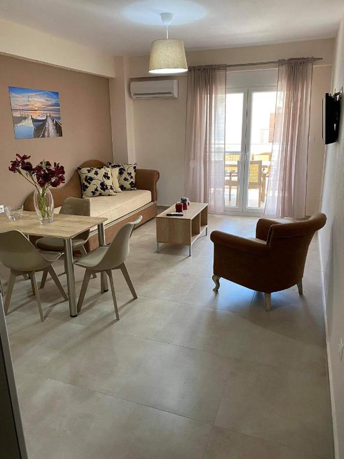 Theo And Irin'S Houses Φλογητά Εξωτερικό φωτογραφία
