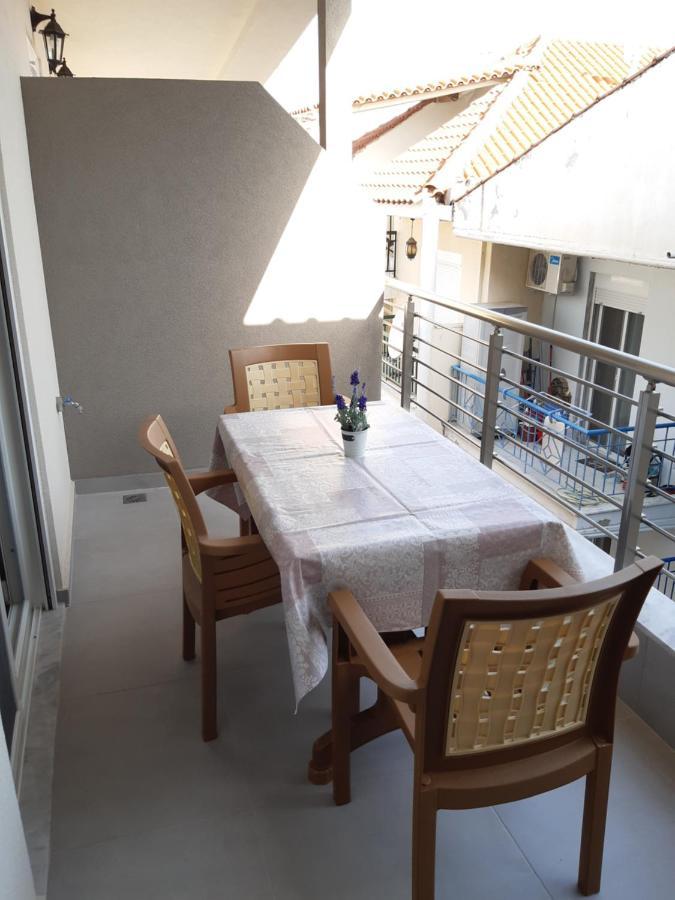Theo And Irin'S Houses Φλογητά Εξωτερικό φωτογραφία