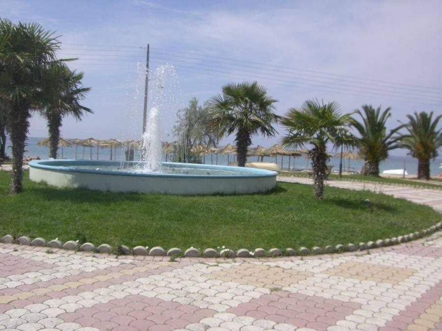 Theo And Irin'S Houses Φλογητά Εξωτερικό φωτογραφία