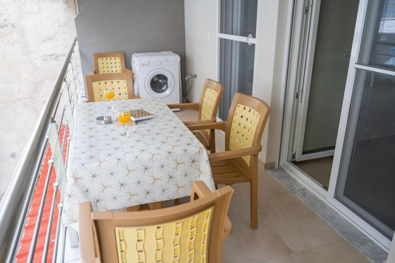 Theo And Irin'S Houses Φλογητά Εξωτερικό φωτογραφία